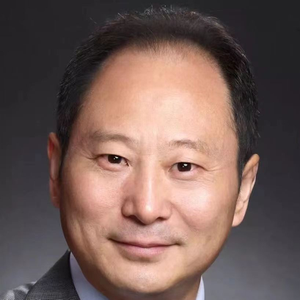 Yong Zhong (Professor of Ophthalmology at Peking Union Medical College Hospital)